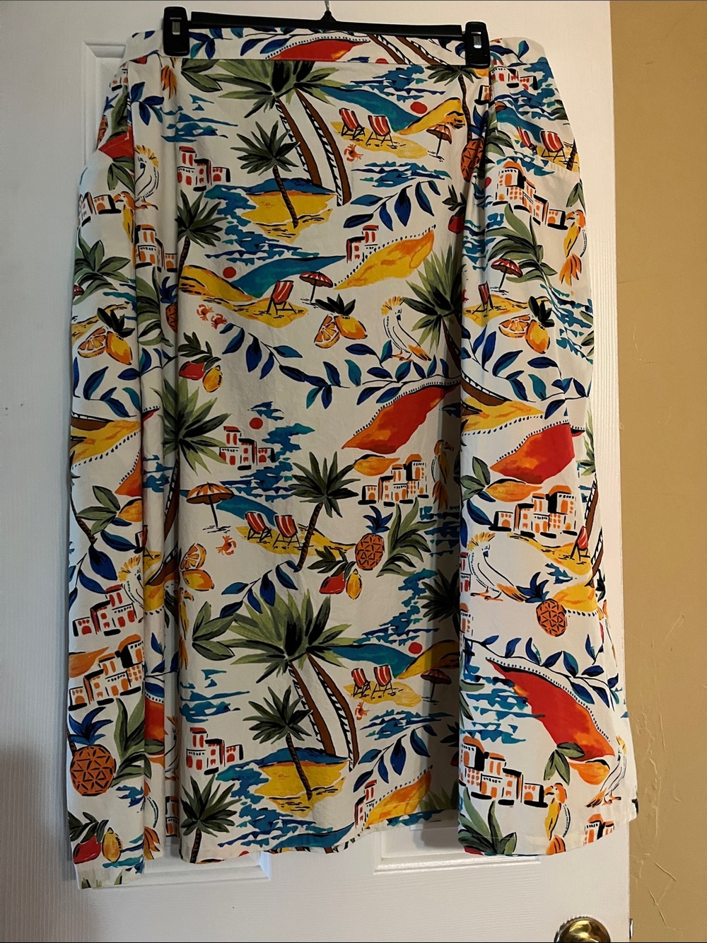 St. John's Bay Tropic Scene Print Skirt — NWT